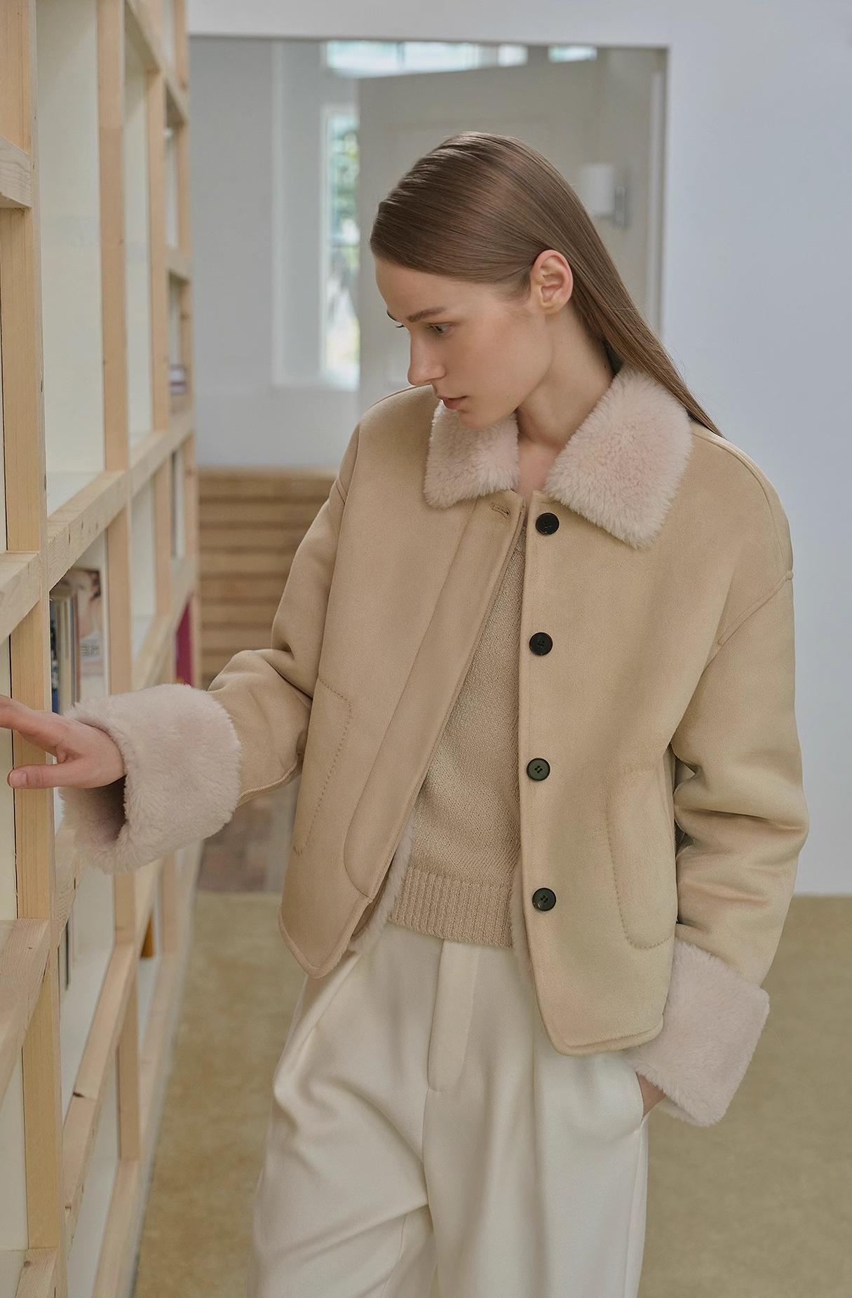 "Slightly Sweet Latte" Furry Lapel Wool Artificial Compound Suede Casual Straight Shearling Jacket-3